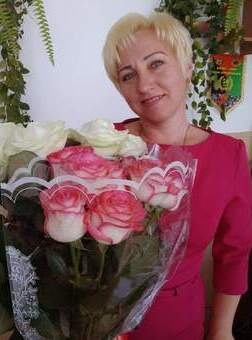 Попова Олена Георгіївна